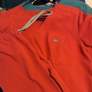 Figs Men's Vibrant Red Scrub Set